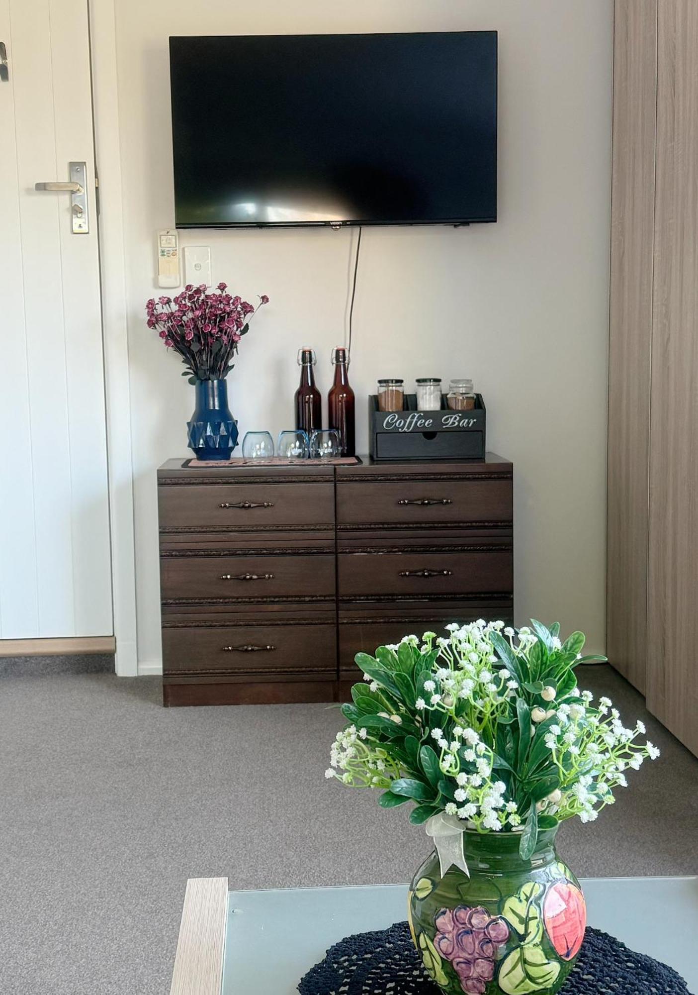 Cozy And Sunny Room Near City To Seapath Christchurch Exterior photo